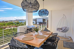 Designer Beachfront Apartment in Big Bay with swimming pool- 2 bedroom, 1 Azure